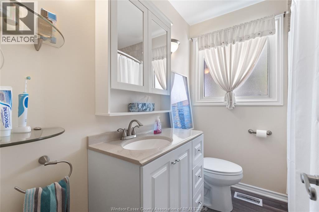 2935 GRANBY CRESCENT - Image 19