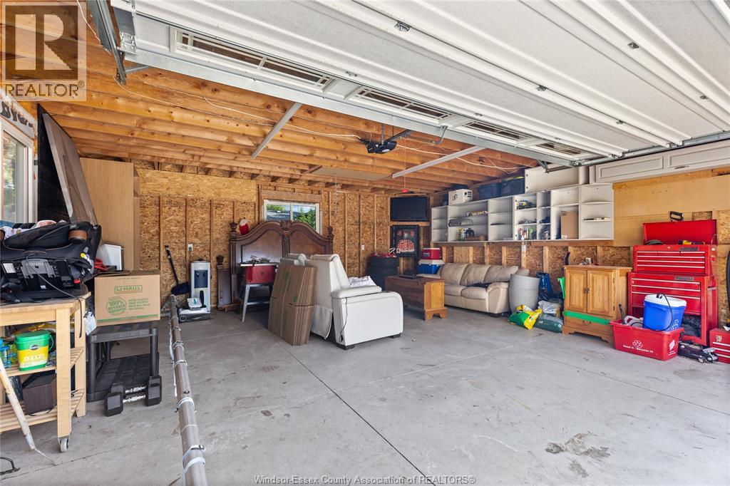 2935 GRANBY CRESCENT - Image 26
