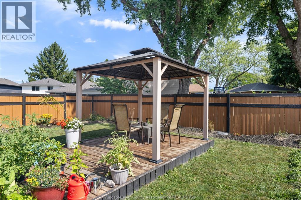 2935 GRANBY CRESCENT - Image 30