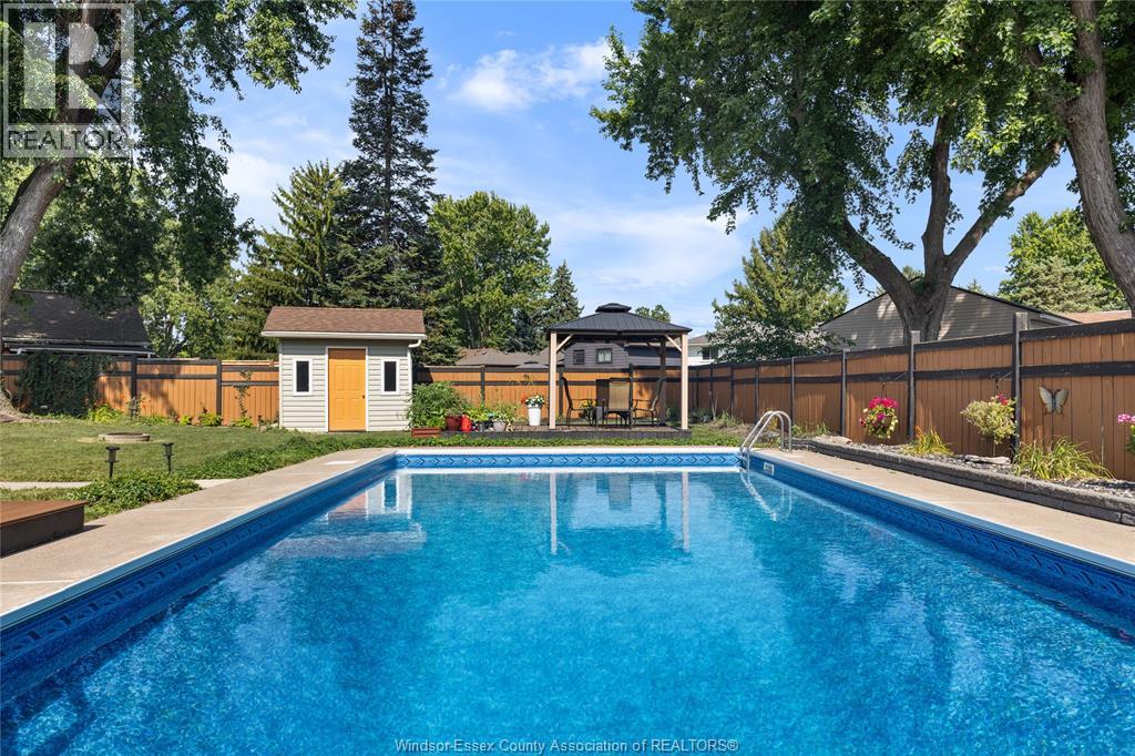 2935 GRANBY CRESCENT - Image 34
