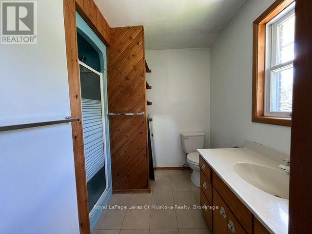 96 520 HIGHWAY W - Image 24