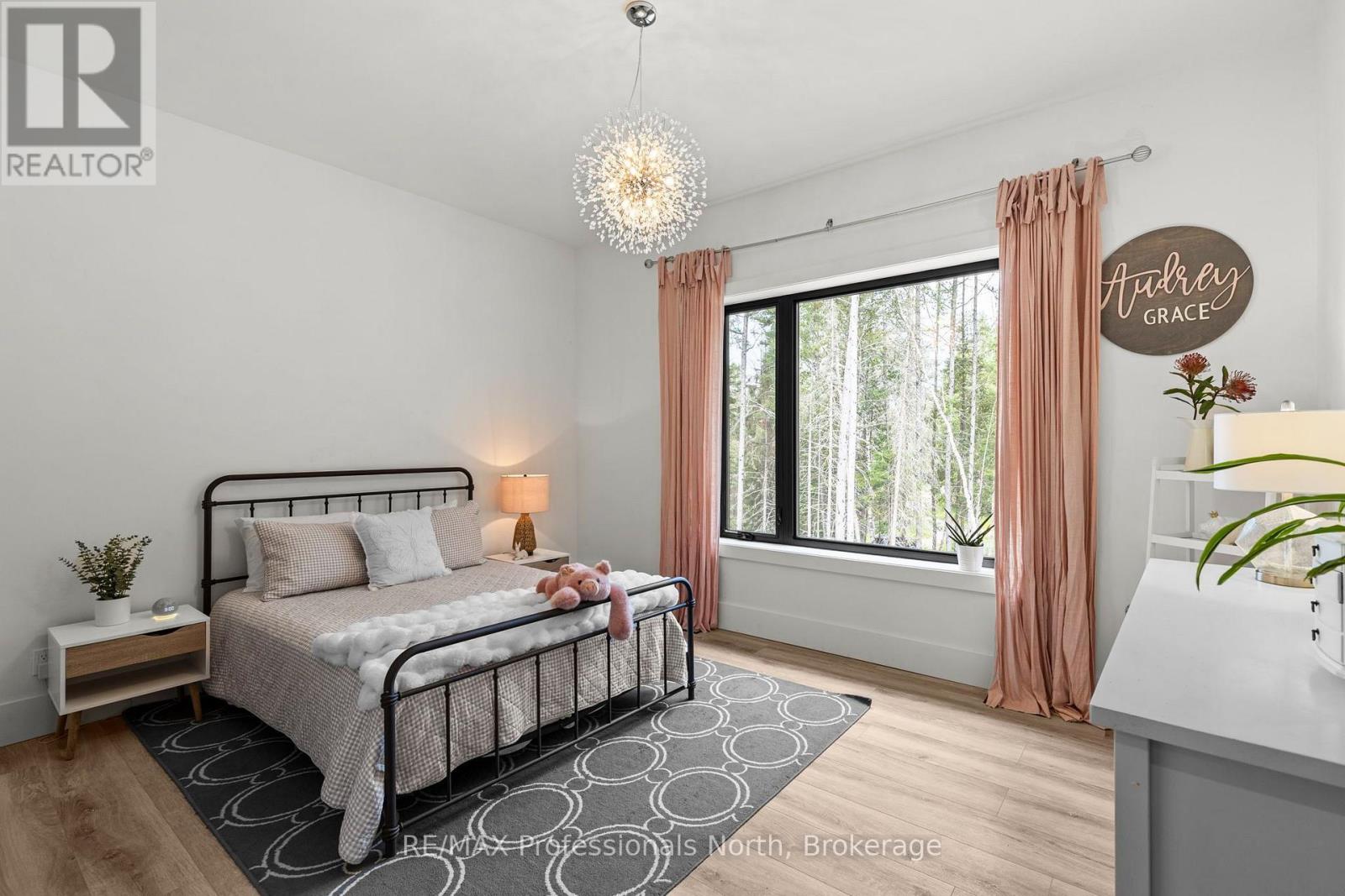 100 MASONS ROAD - 25