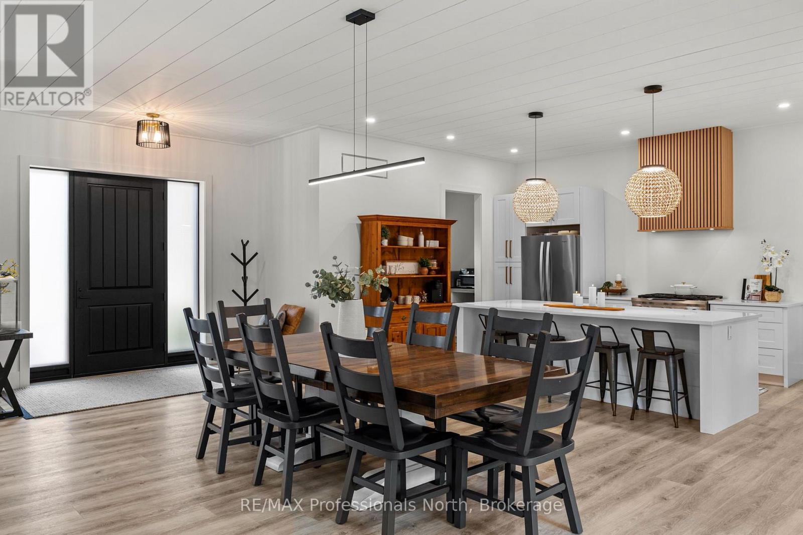 100 MASONS ROAD - 12