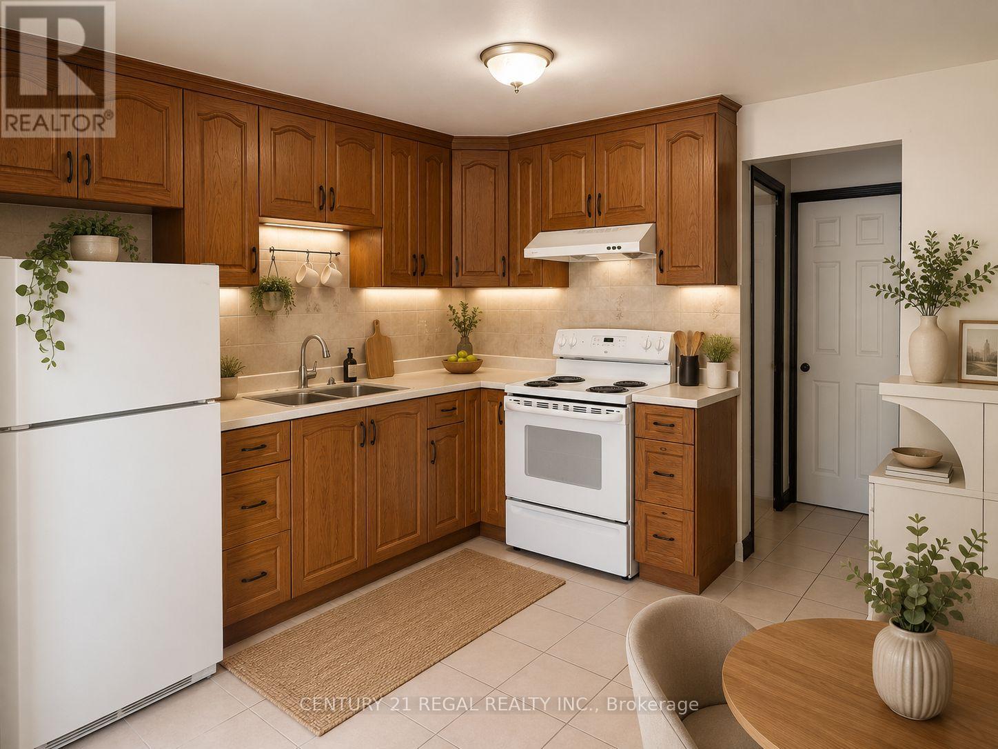 Photo of 690 Jane Street