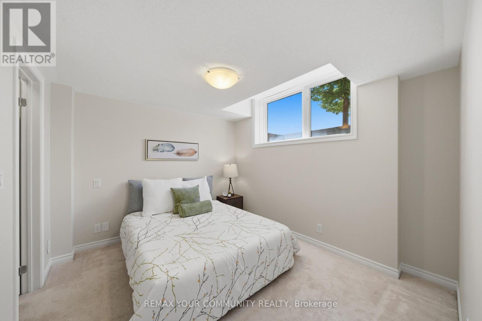 #2 90 CALEDONIA PARK ROAD - Image 22