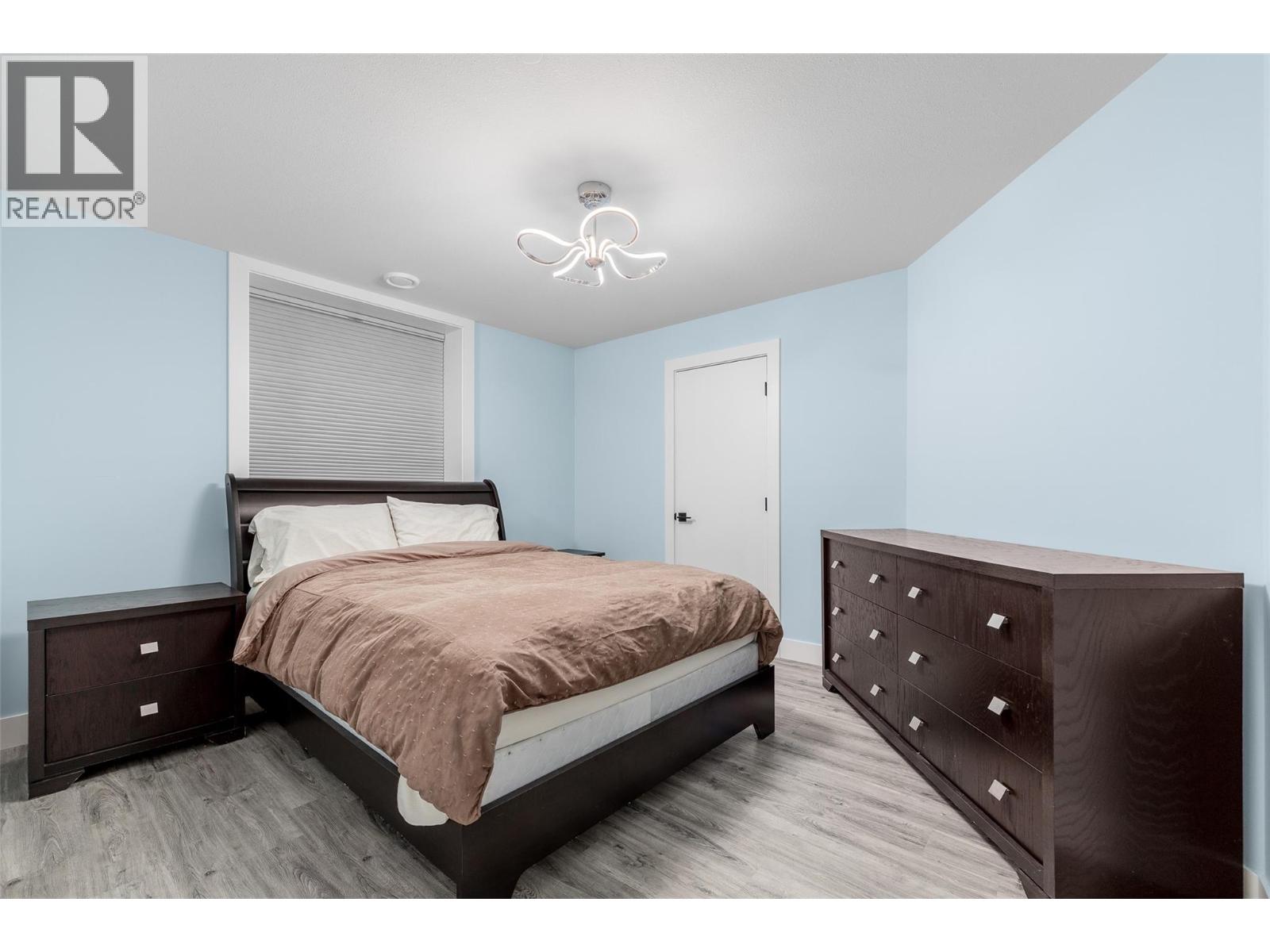 18451 Crystal Waters Road Unit# 34, Lake Country