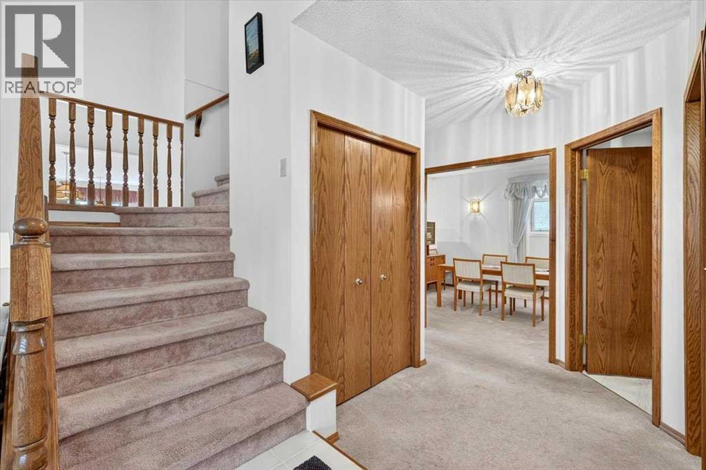 105 Christie Knoll Heights SW - 31