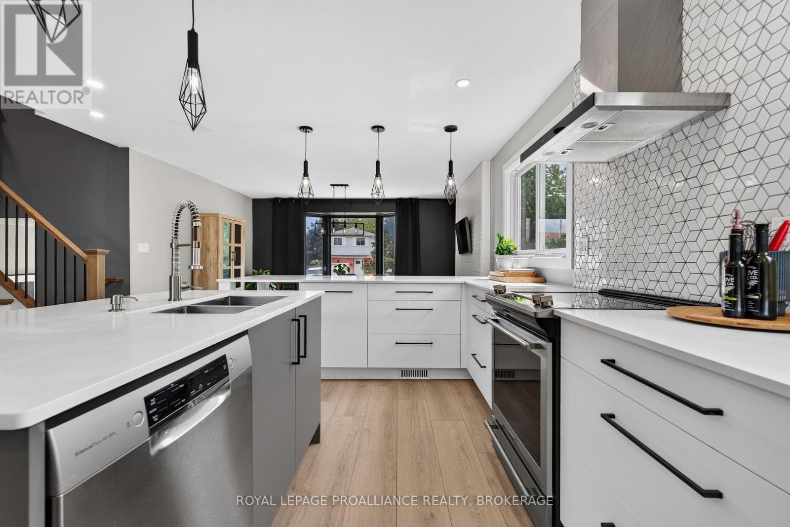 1241 JUNIPER DRIVE - Image 17