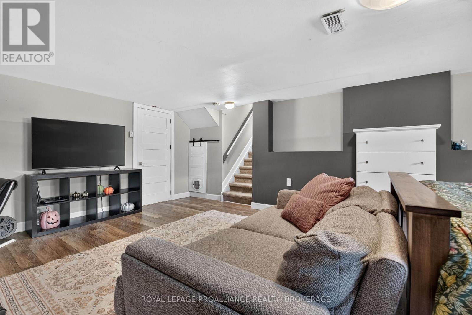 1241 JUNIPER DRIVE - 29