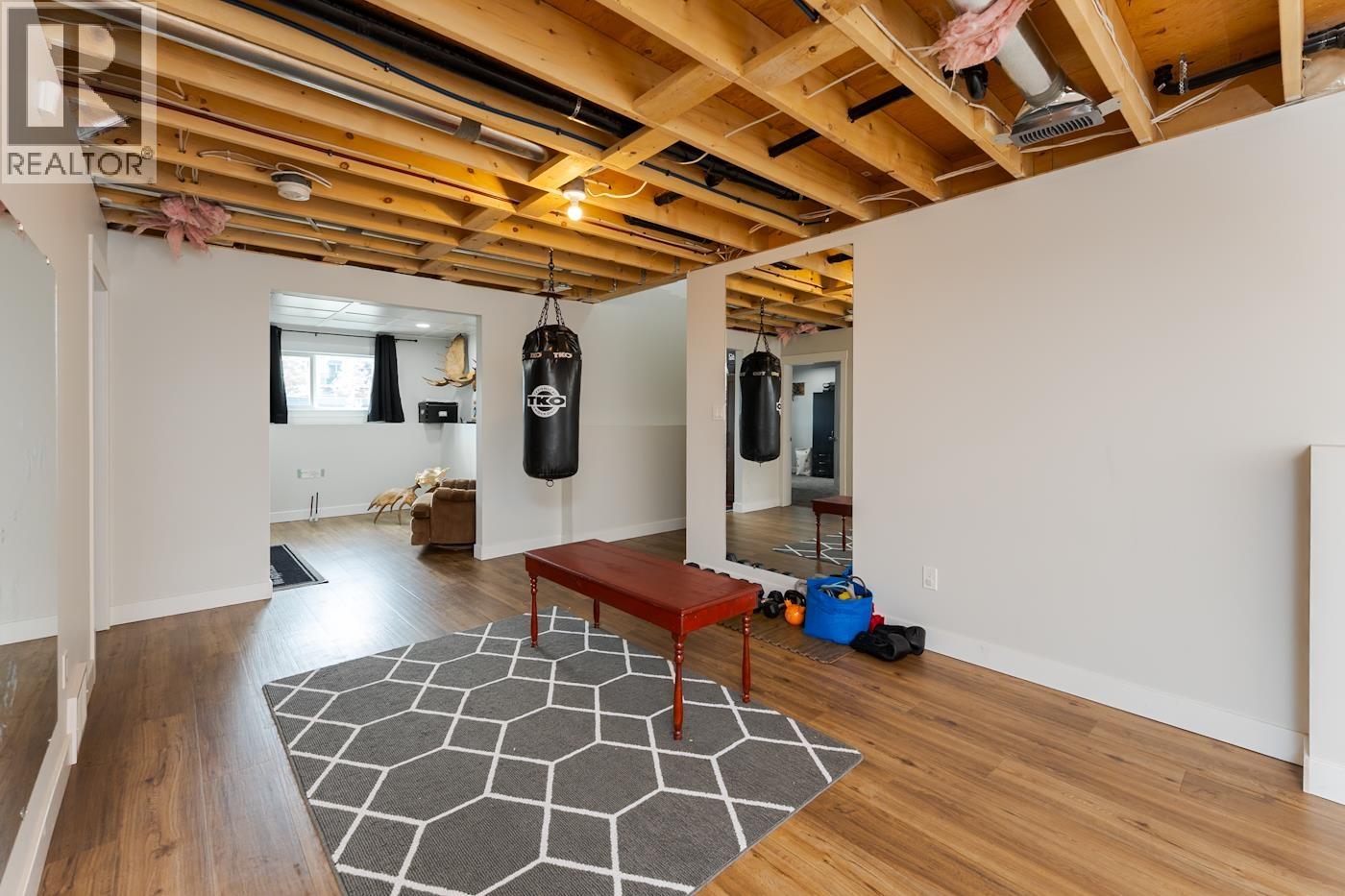 5245 GABLE PLACE - 24