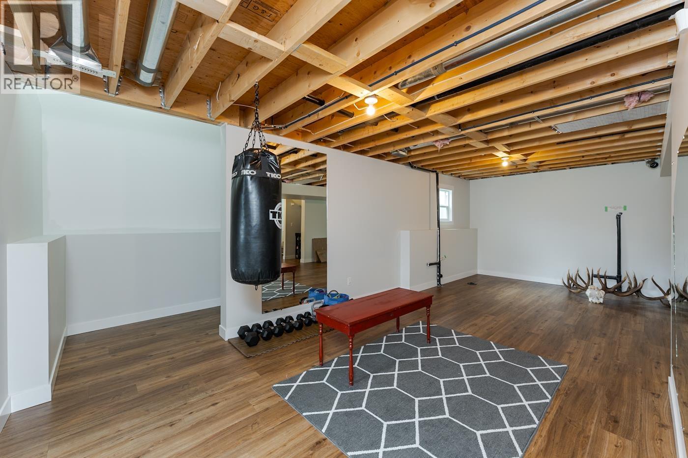 5245 GABLE PLACE - 23