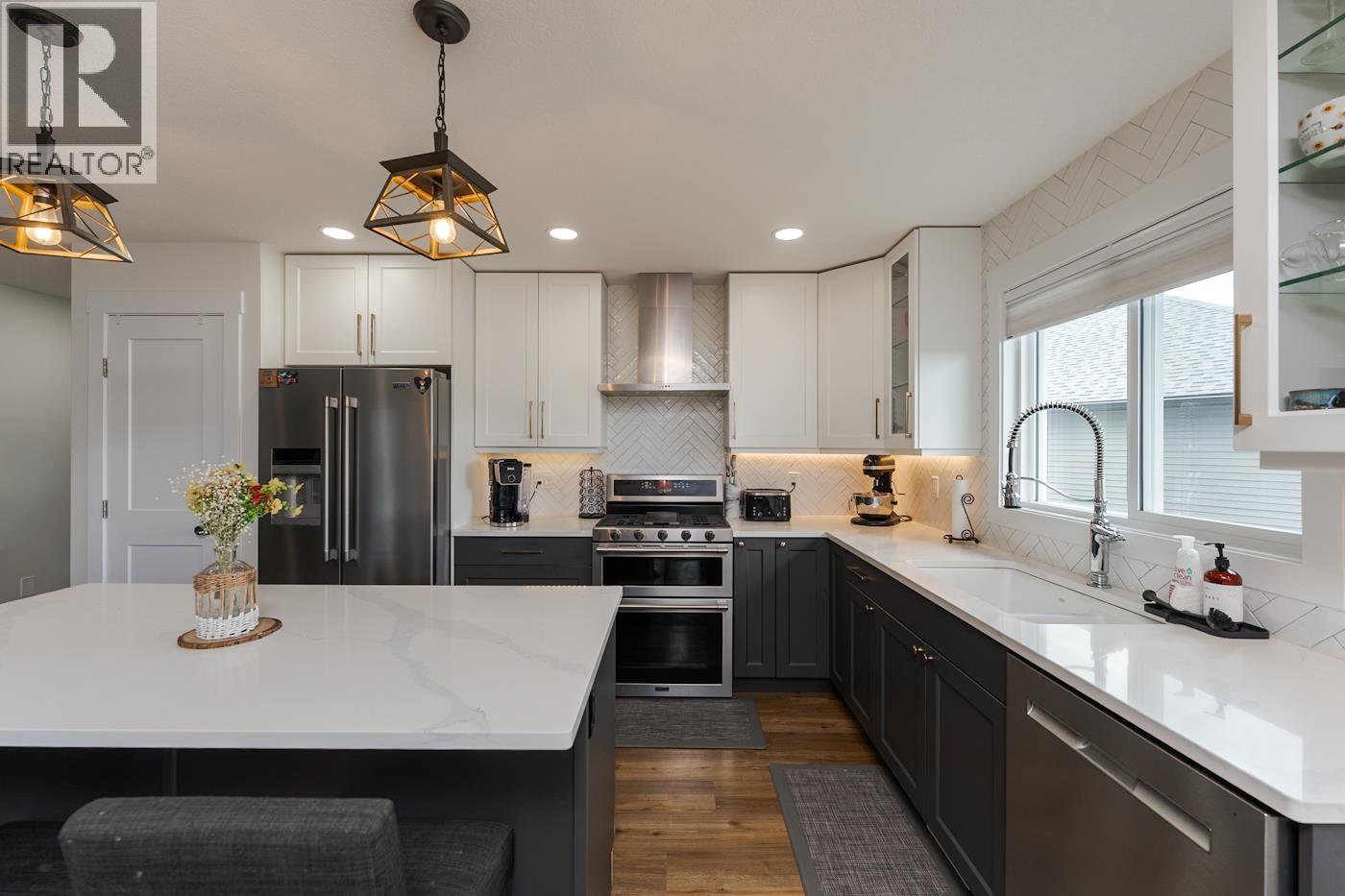 5245 GABLE PLACE - 10