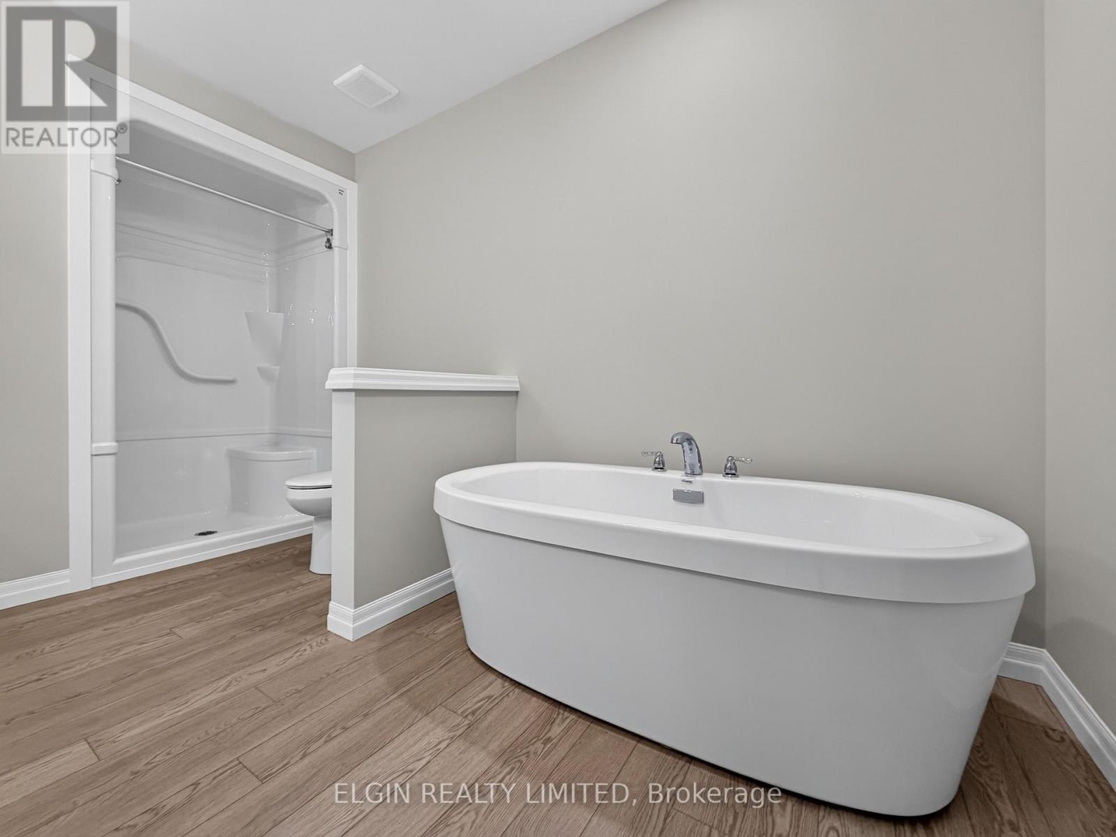40 FINCH STREET - 12