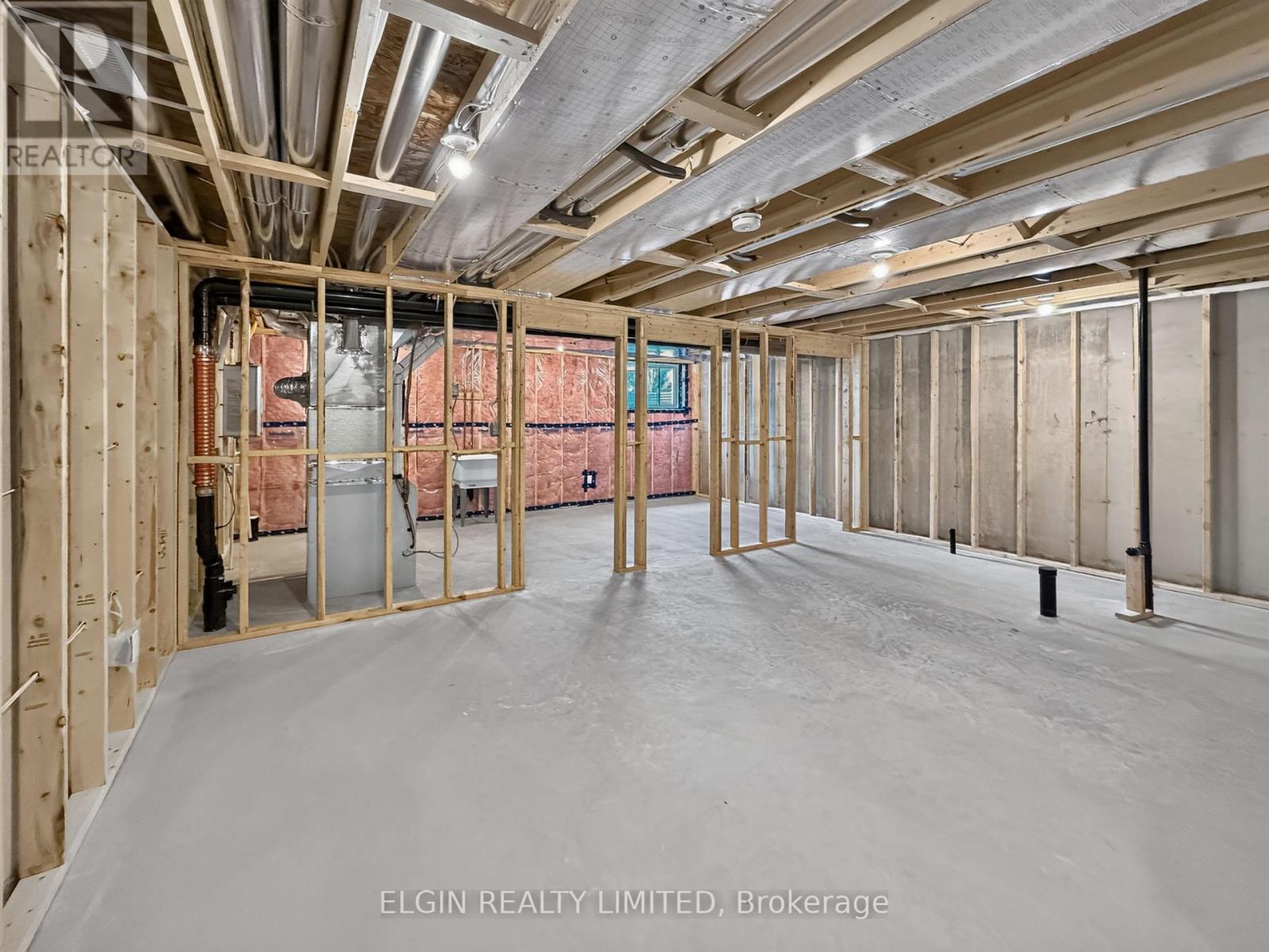 40 FINCH STREET - 24
