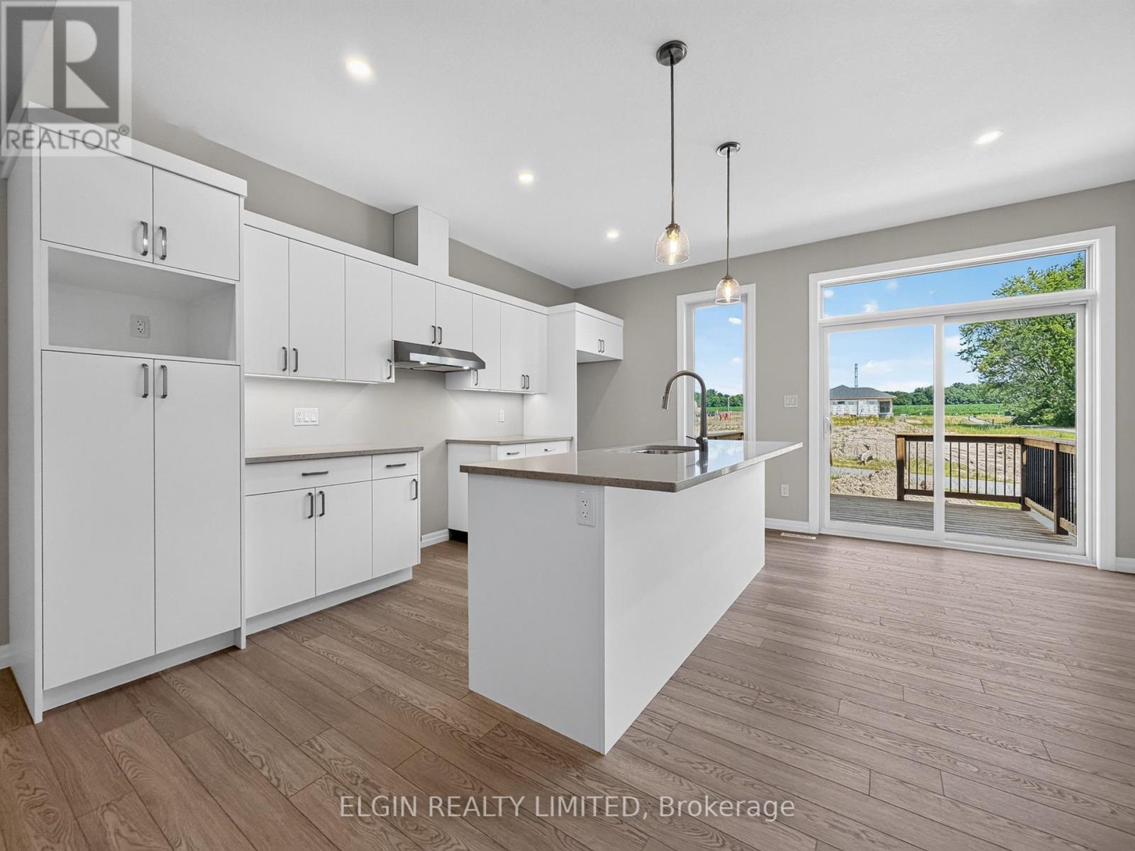 40 FINCH STREET - 3
