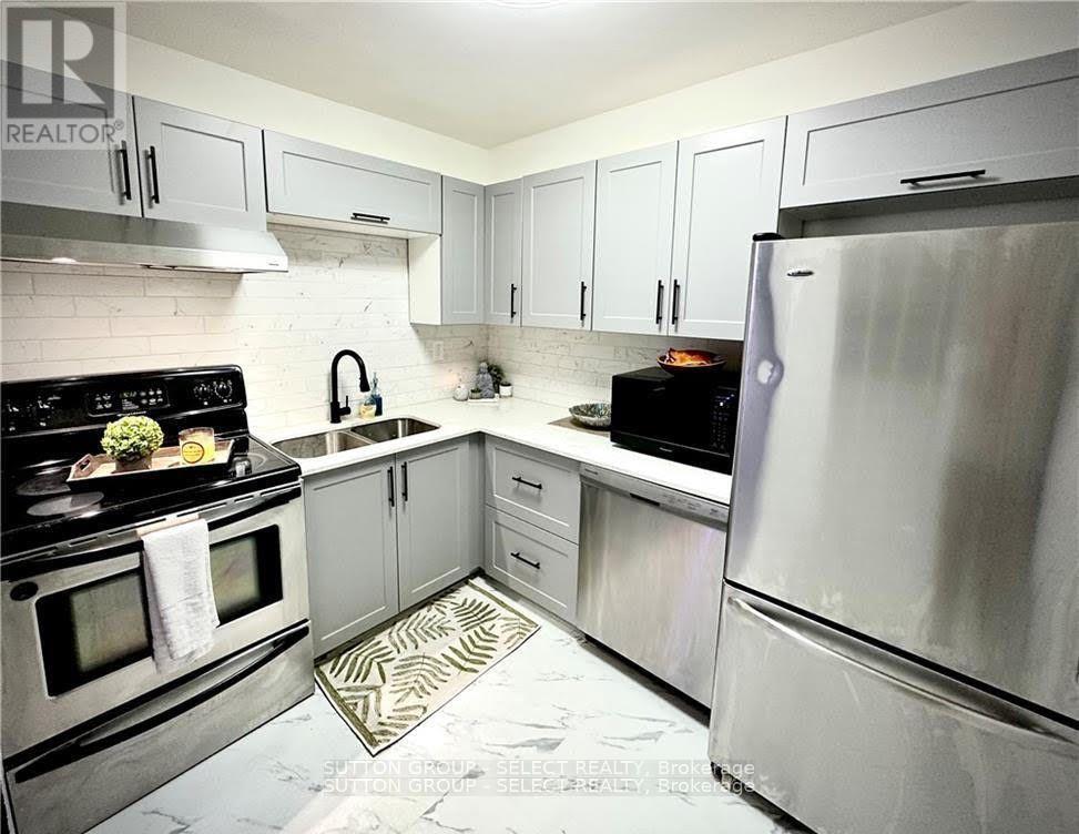 #212 563 MORNINGTON AVENUE - 2