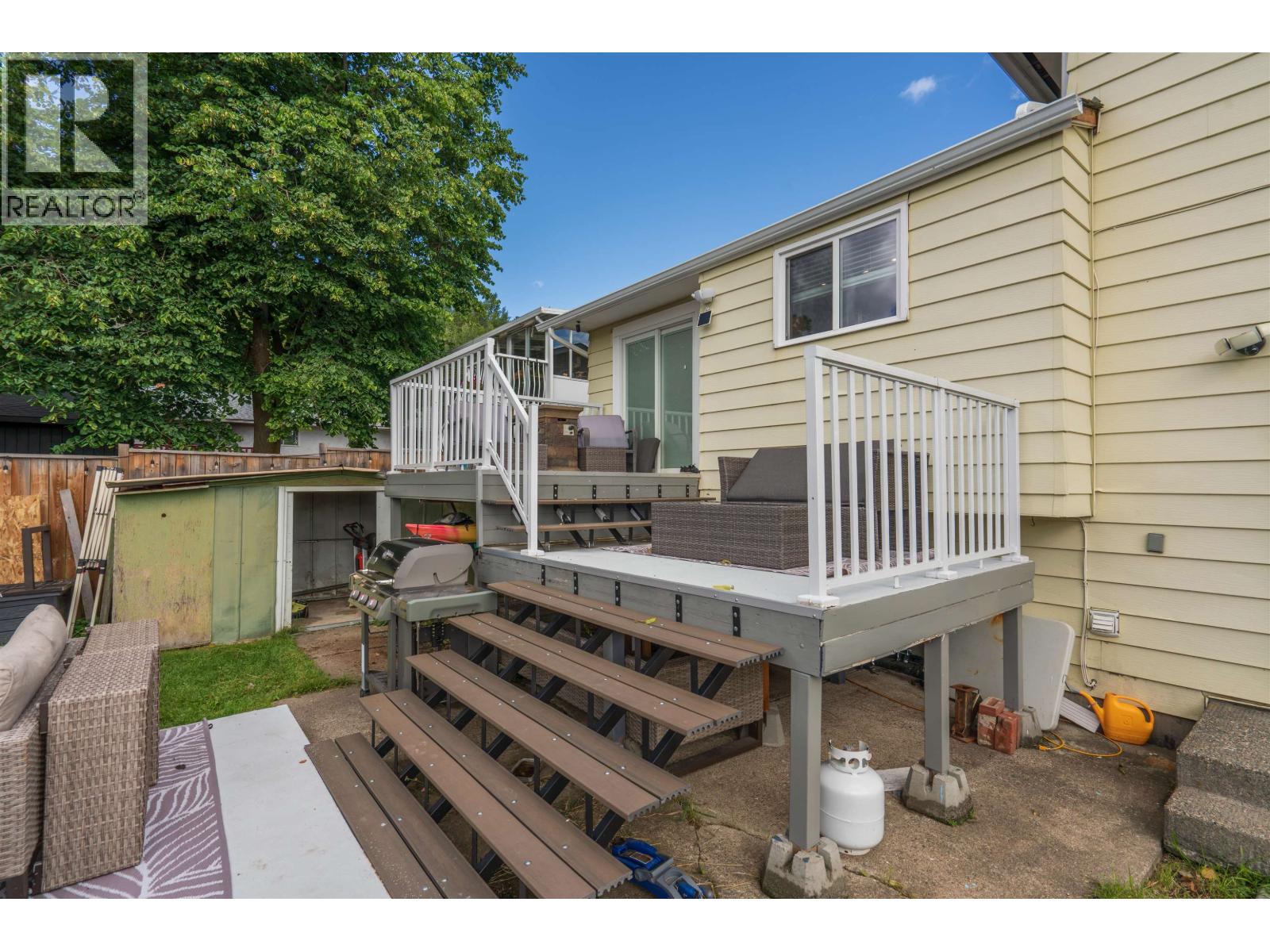 389 NEFF CRESCENT, Prince George