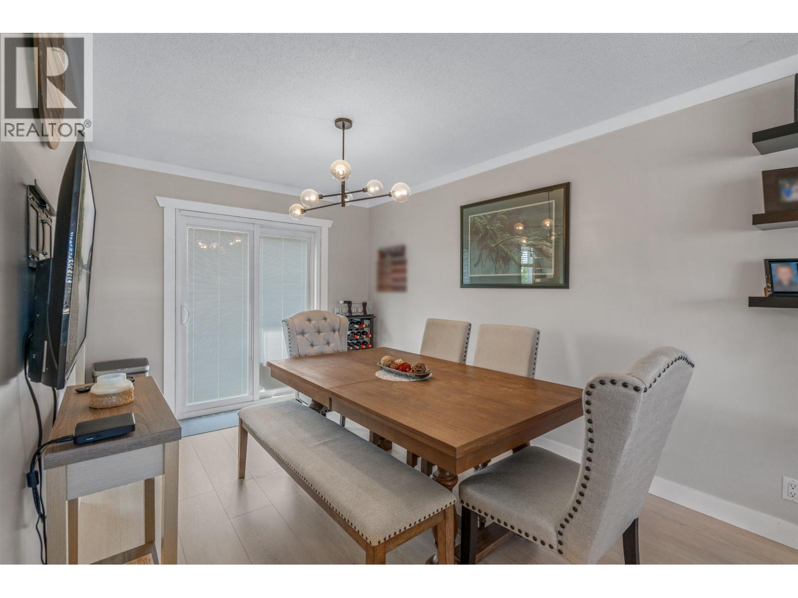 389 NEFF CRESCENT - 21