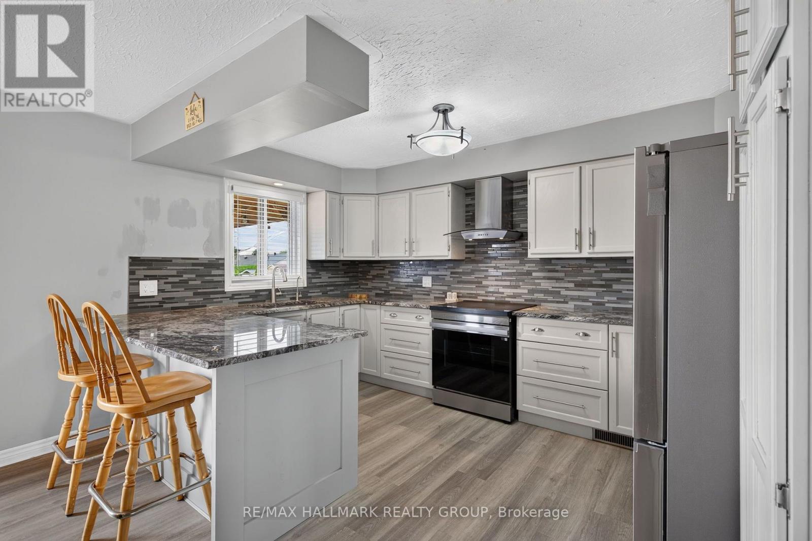 24 BERGEVIN STREET - Image 10