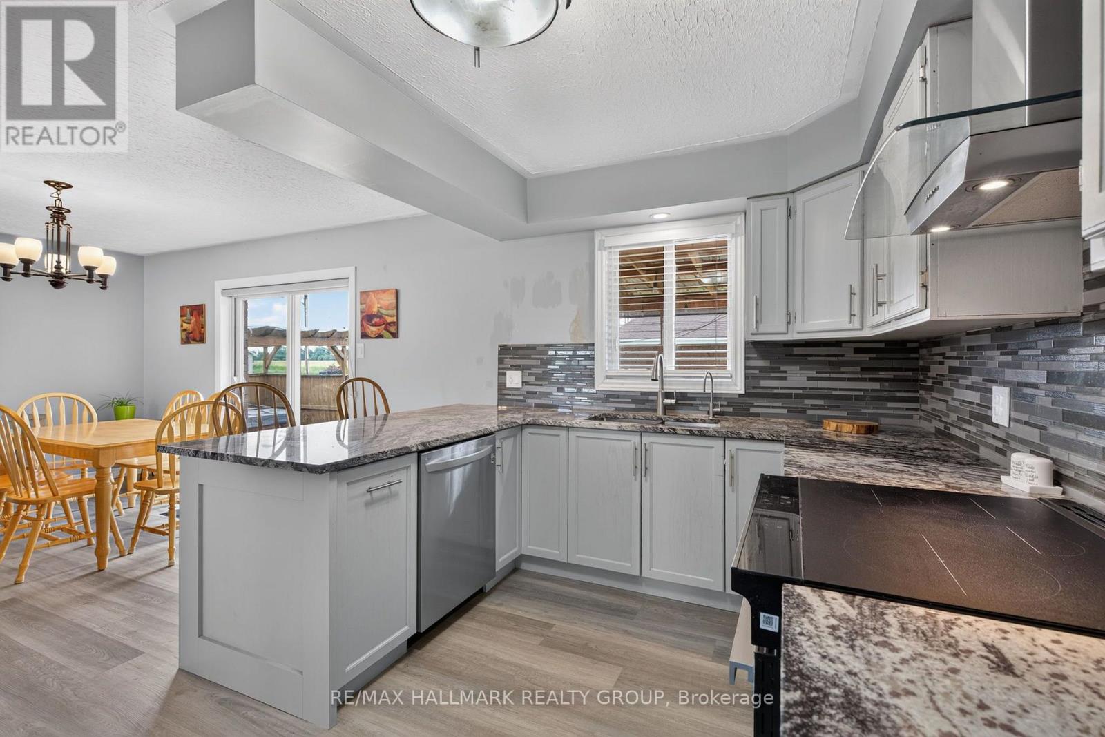 24 BERGEVIN STREET - Image 13