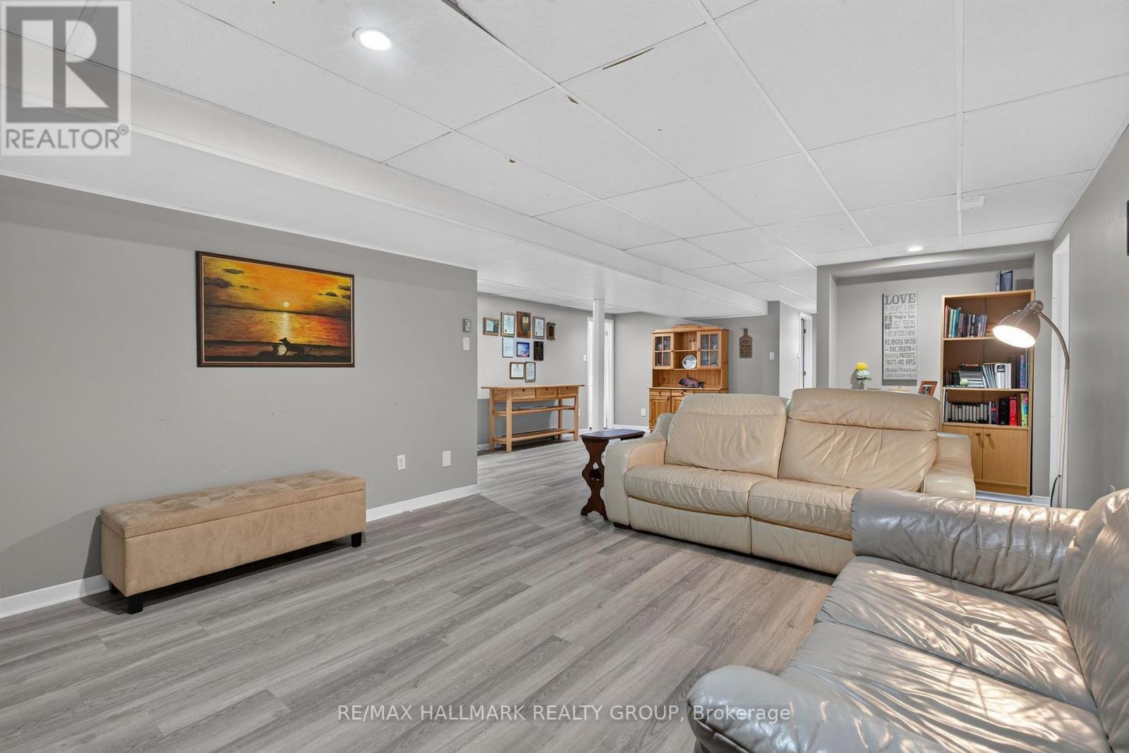 24 BERGEVIN STREET - Image 29