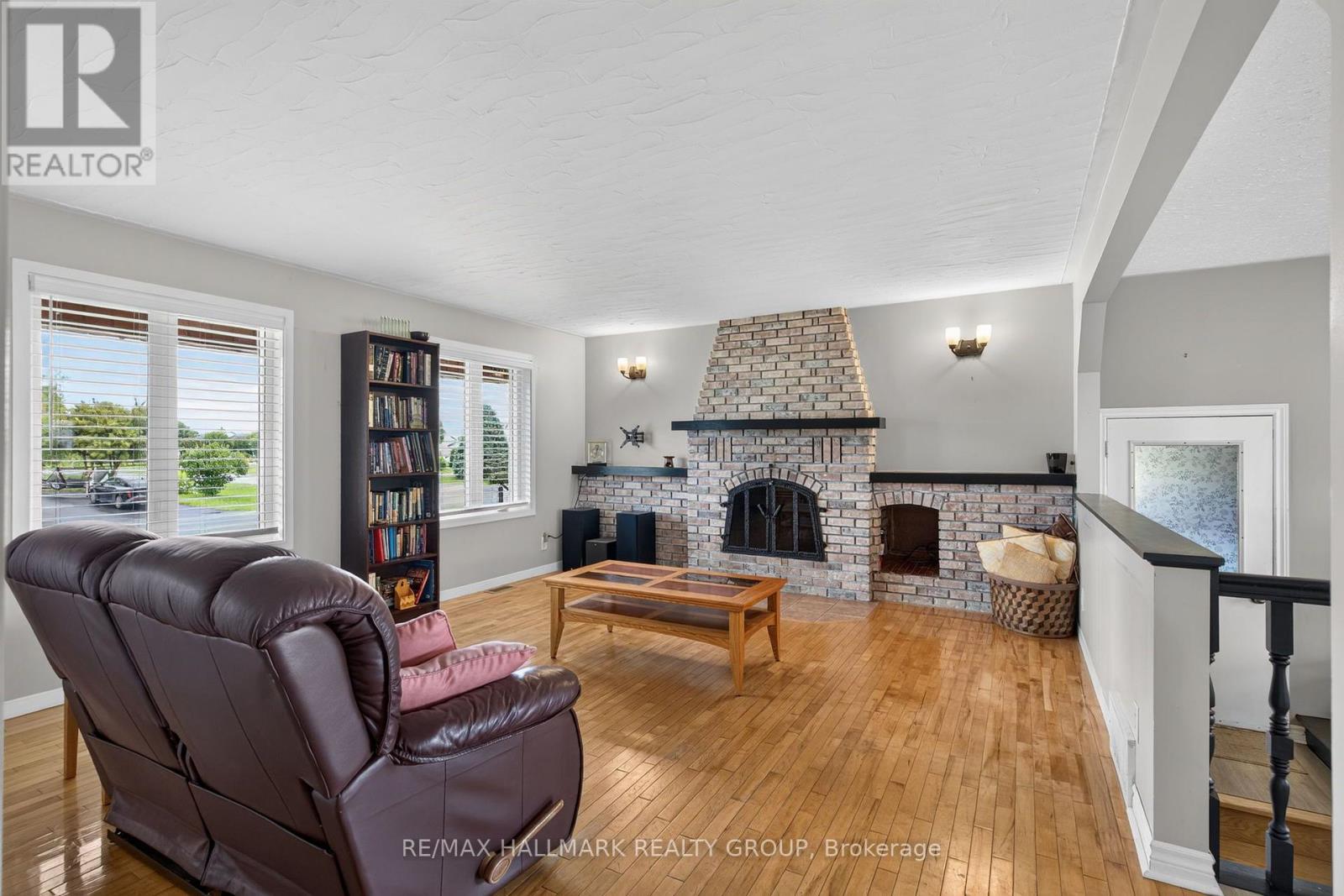 24 BERGEVIN STREET - Image 5