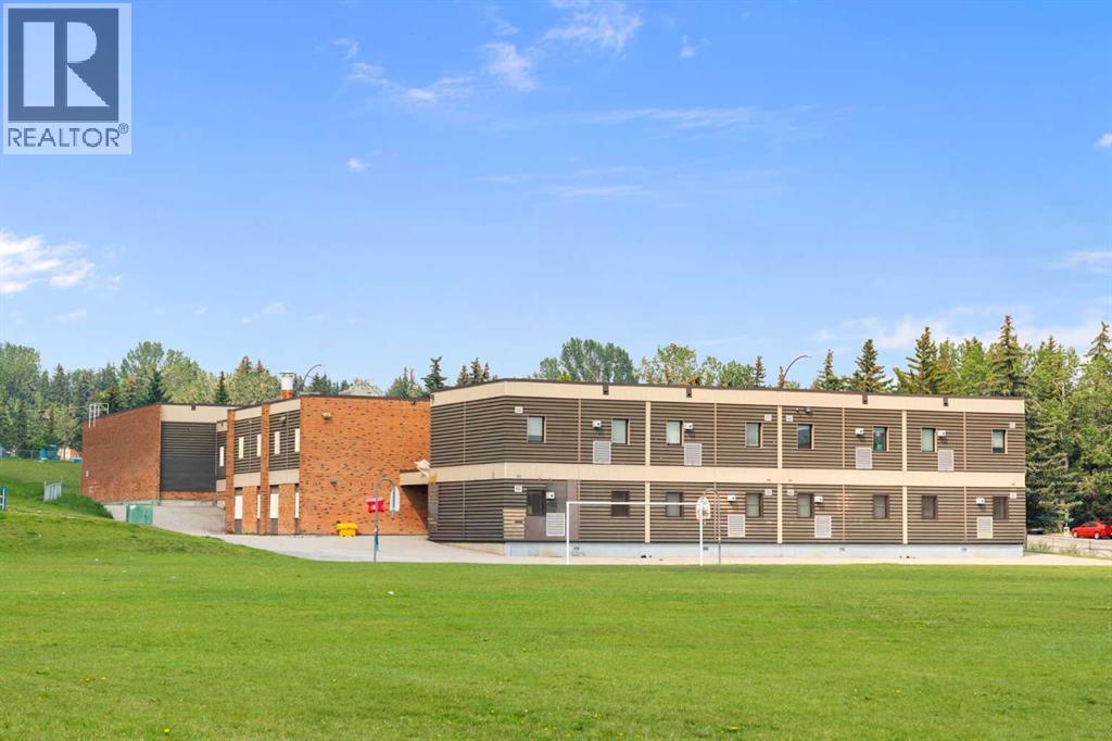 #71 6915 Ranchview Drive NW - Image 34