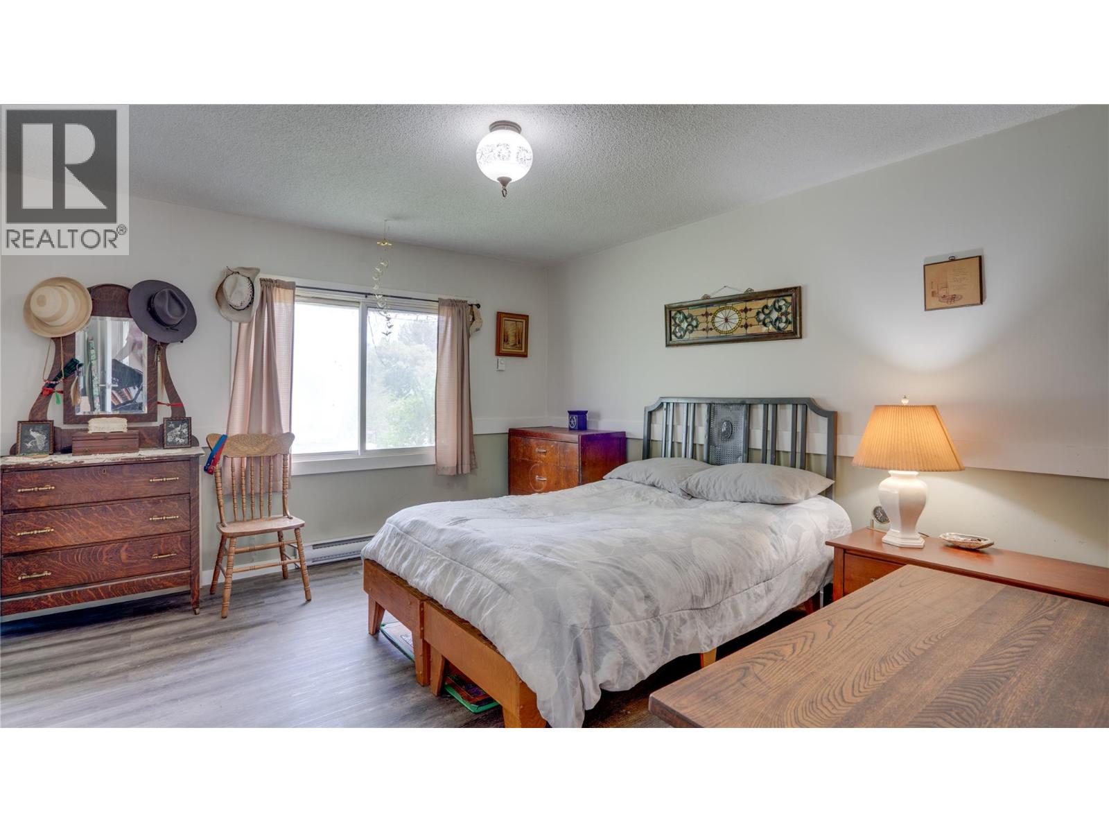  4878 Stepney Road, Spallumcheen