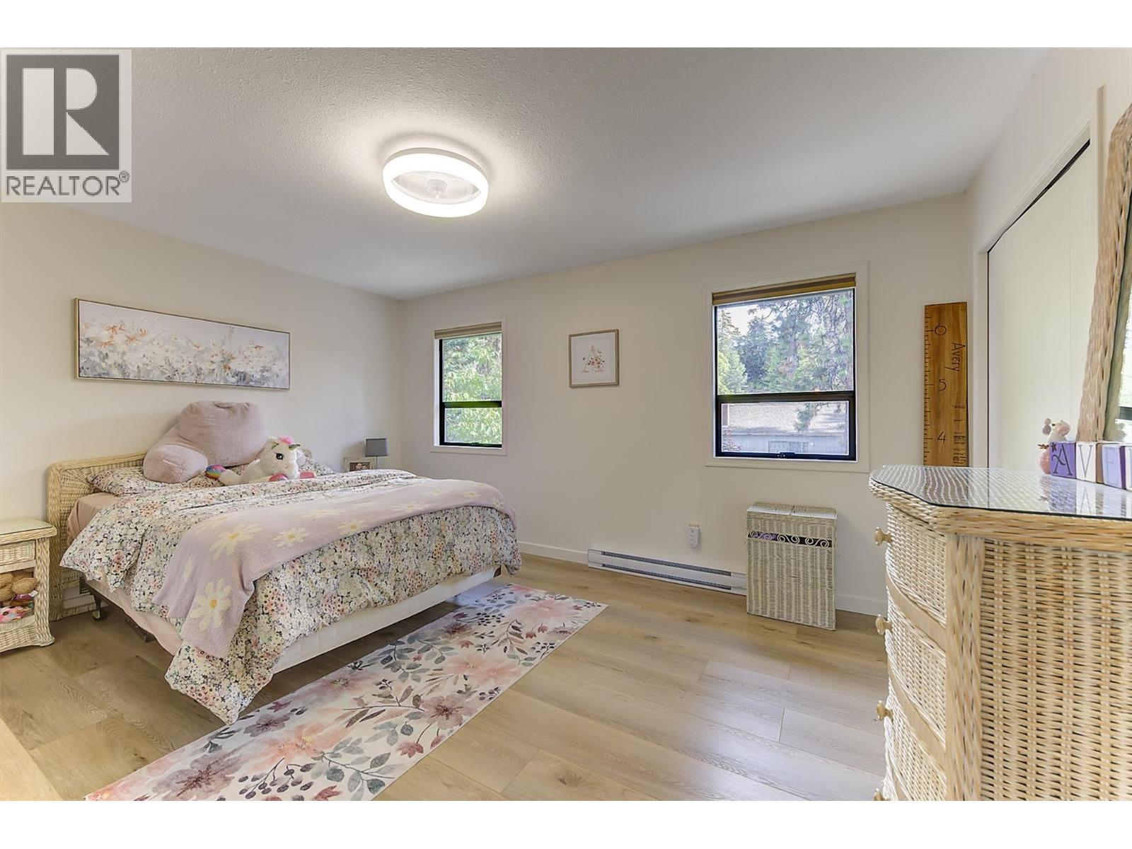 687 Barnaby Road - 47