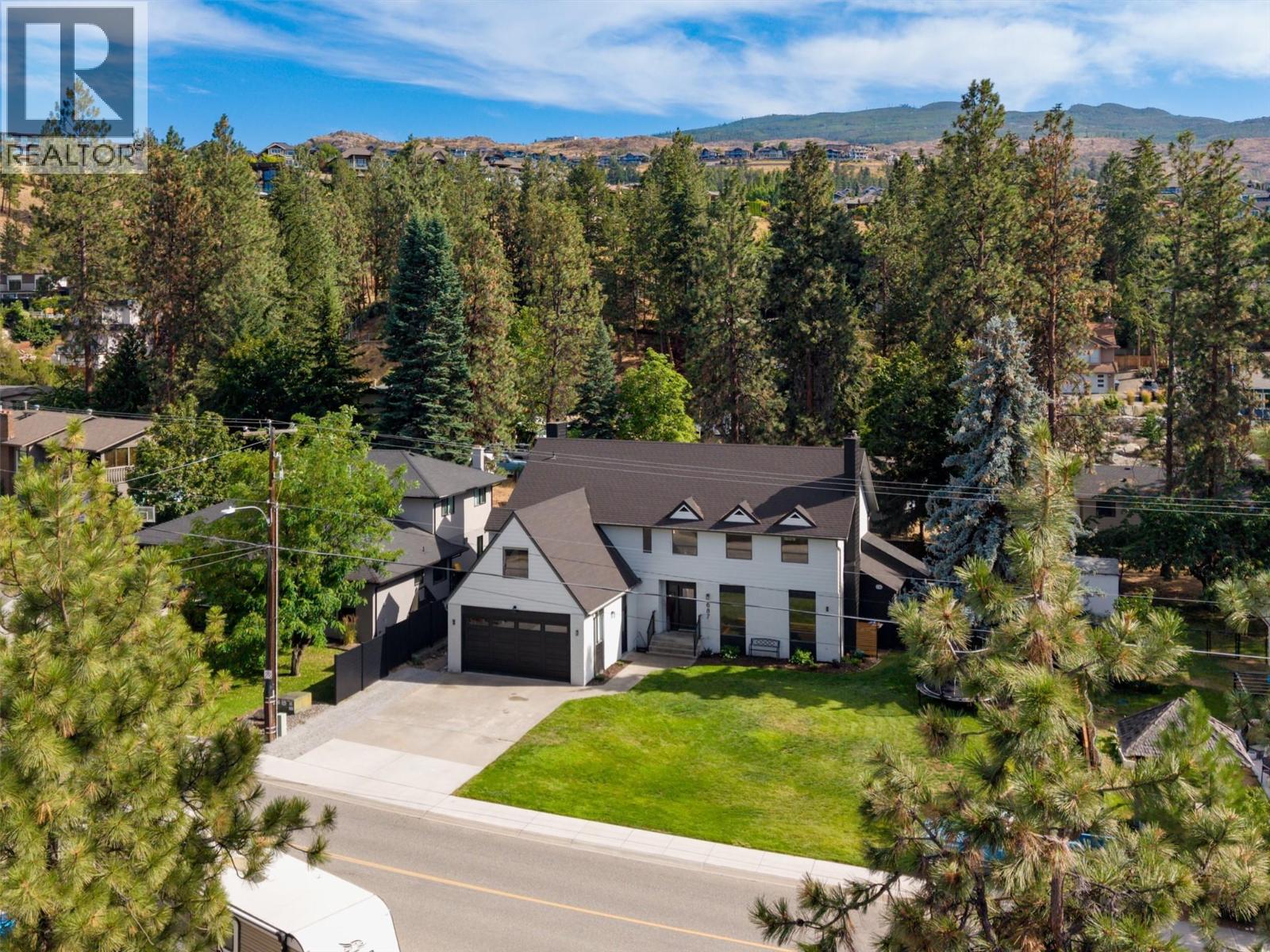 687 Barnaby Road, Kelowna