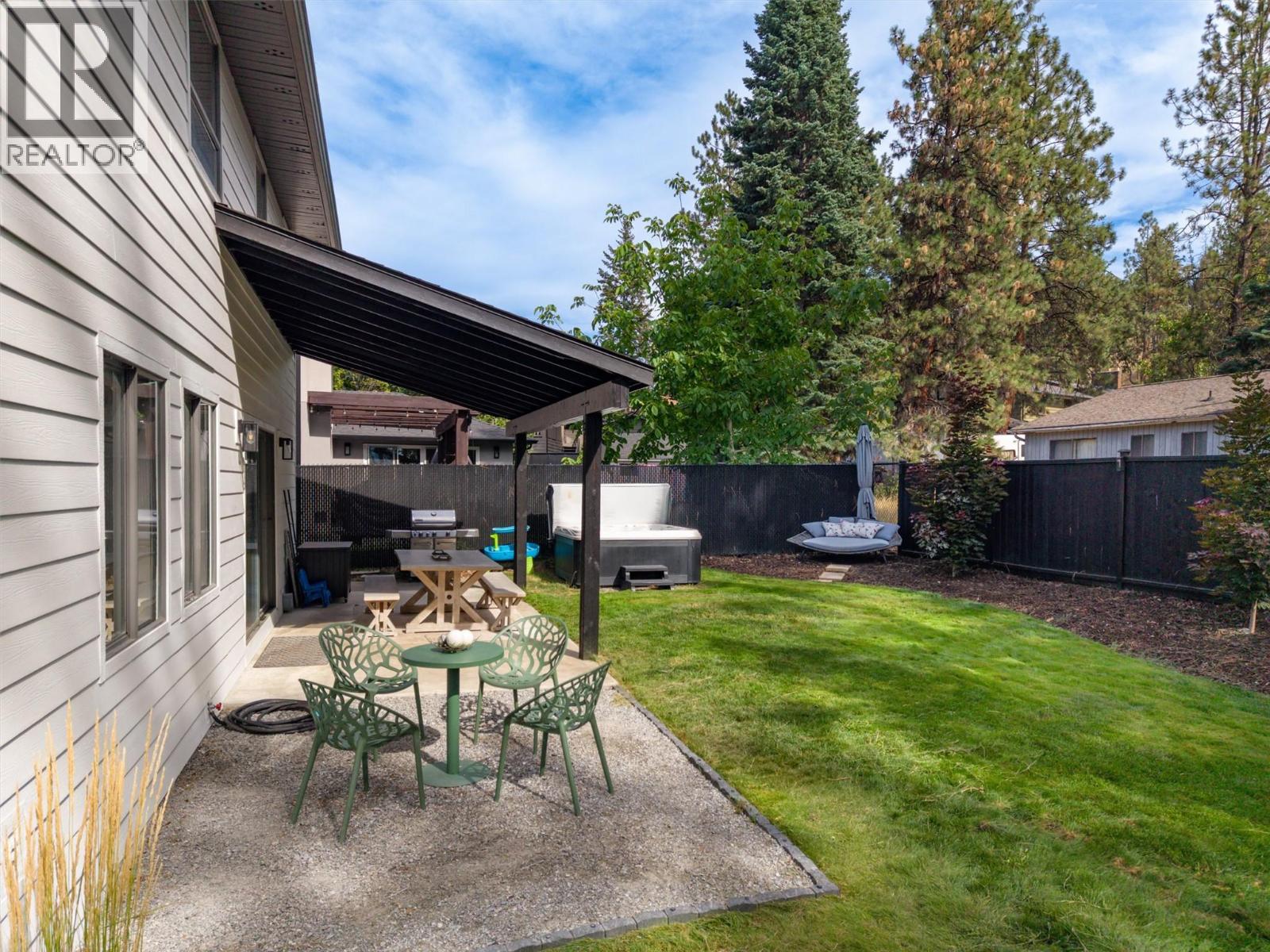 687 Barnaby Road, Kelowna