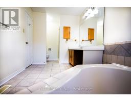 Main - 26 Dartmoor Drive, Toronto, ON M1E5B2 Photo 14