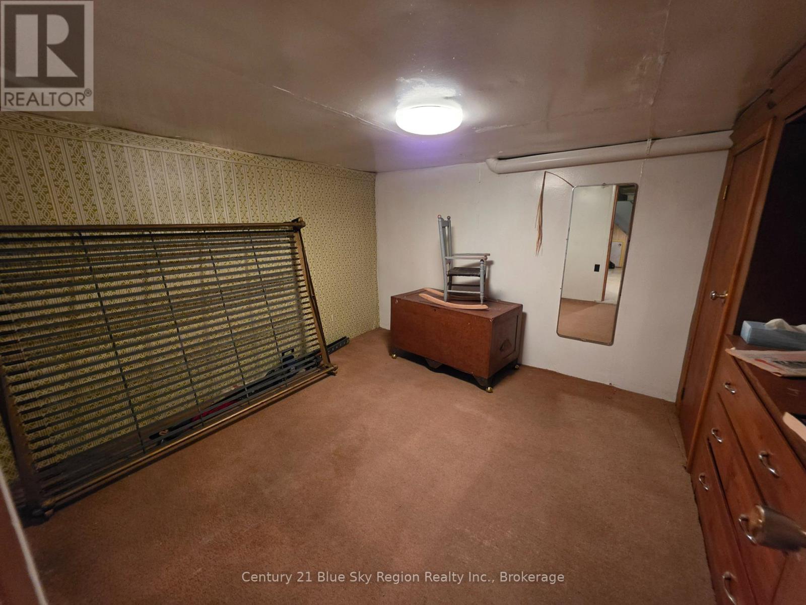 317 NIPISSING STREET - 23