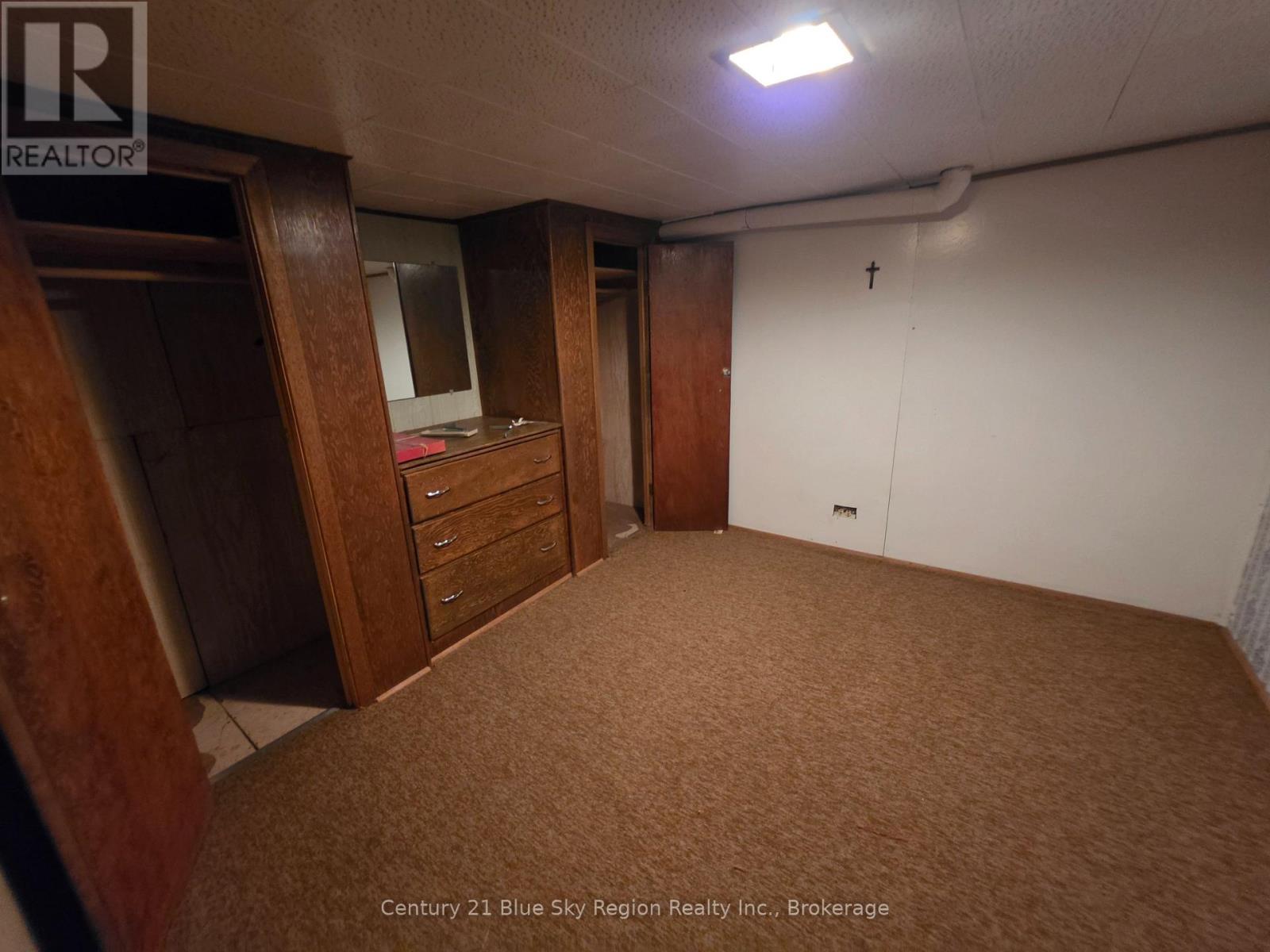 317 NIPISSING STREET - 24