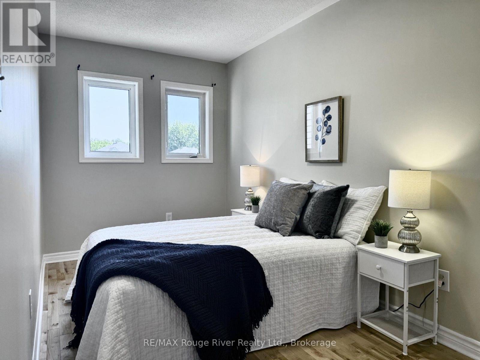 274 SWINDELLS STREET - 26