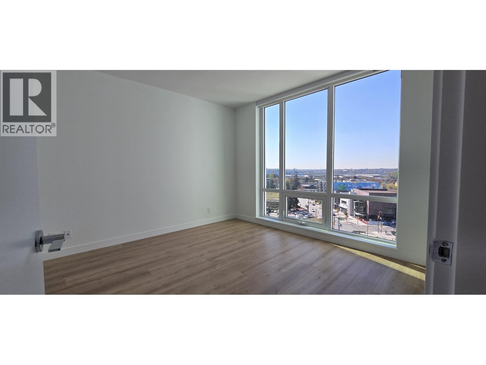907 1500 FERN STREET, North Vancouver