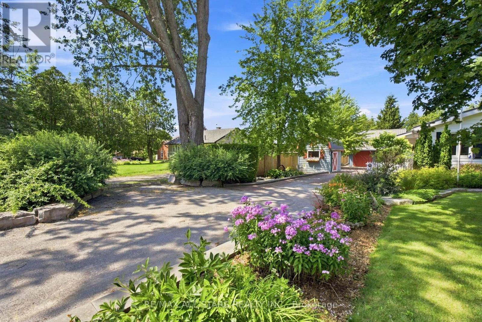 710 REGIONAL 13 ROAD, Uxbridge — photo 3