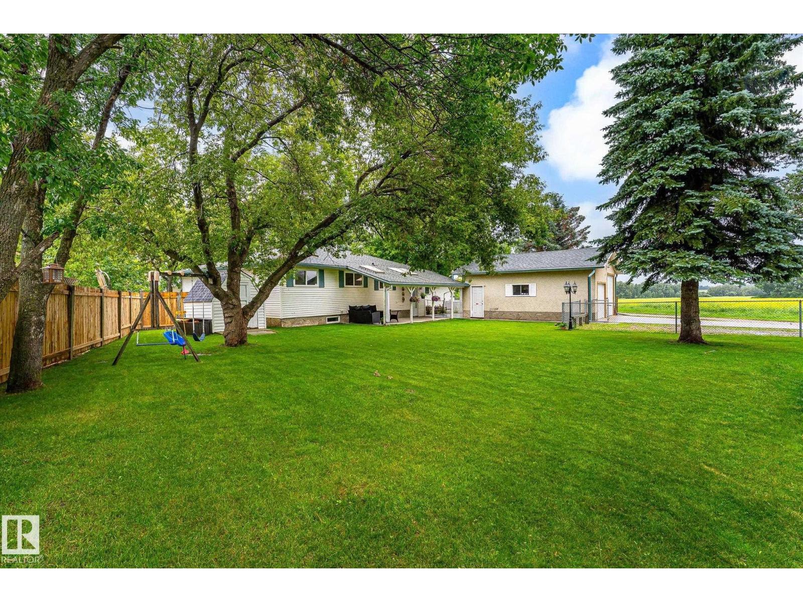 4921 47 AV - Image 49