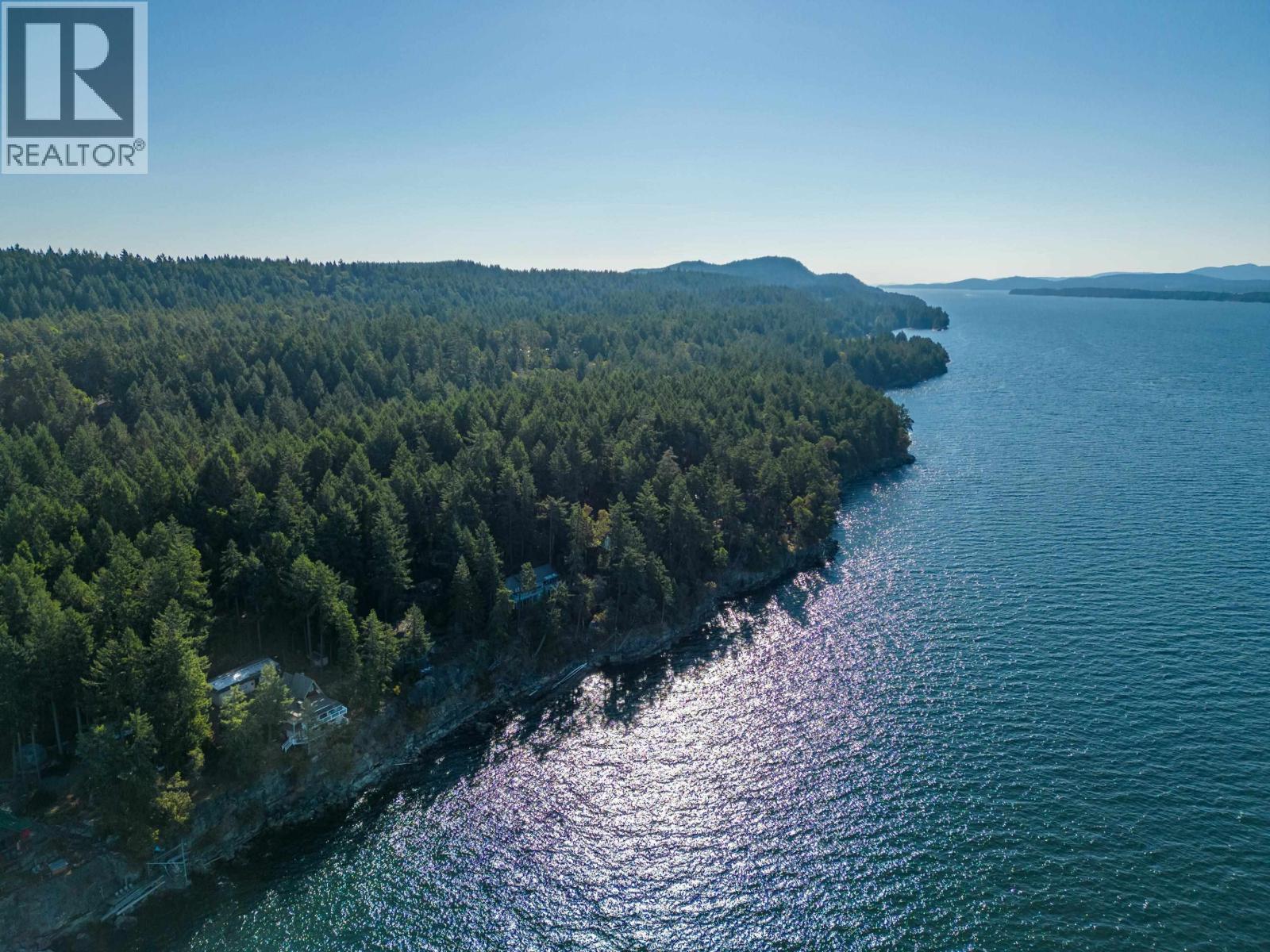 315 DEACON LANE, Galiano Island
