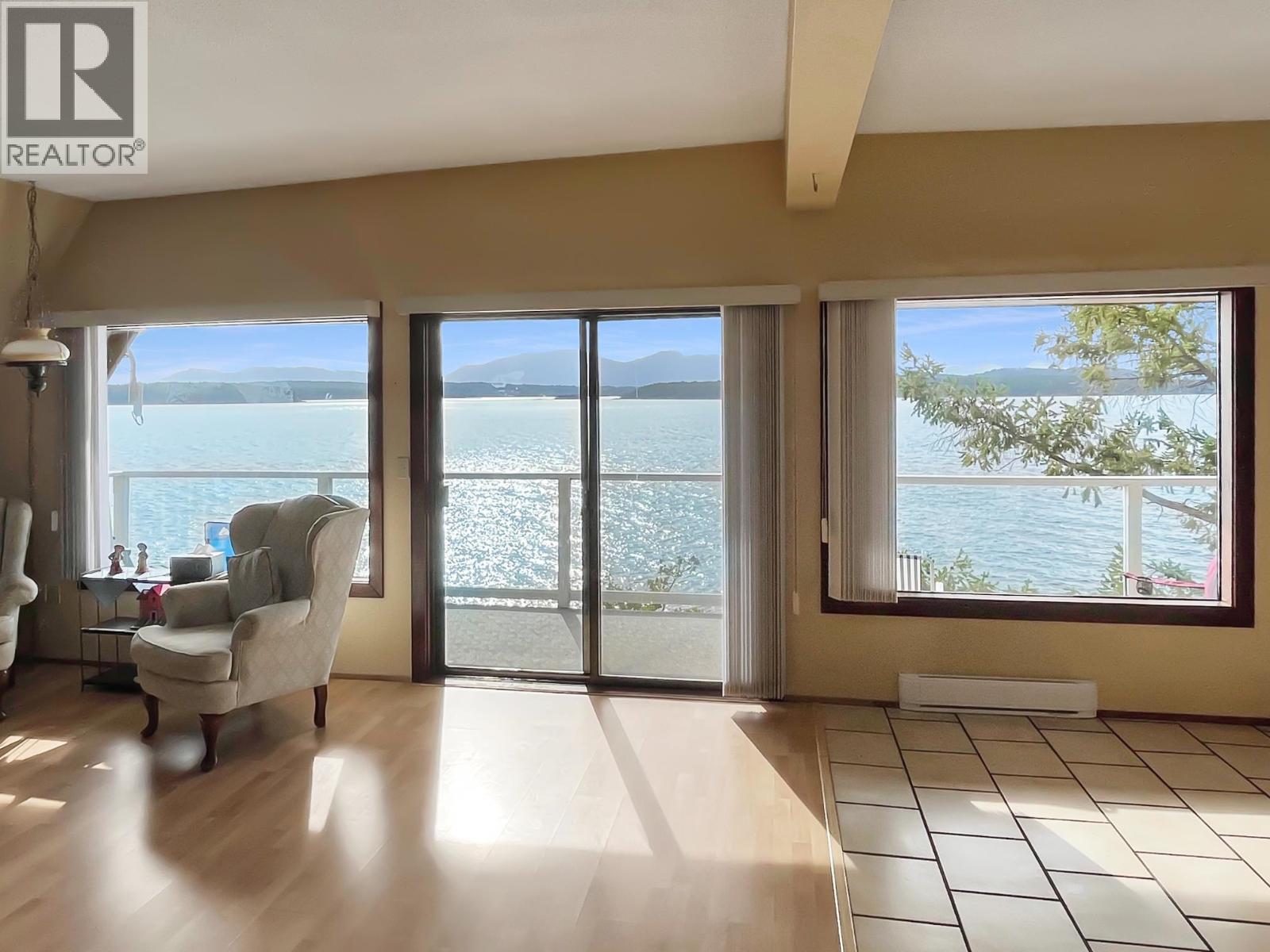 315 DEACON LANE, Galiano Island