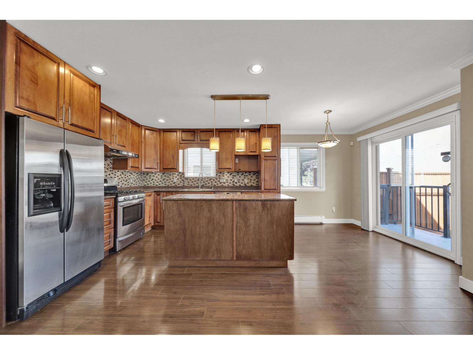 4 Bed, 4 Bath House for Sale in Surrey – 16773 63 AVENUE, Surrey – MLS# R3151197 - Image 4