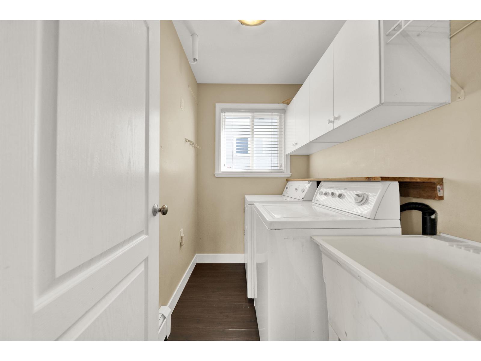 4 Bed, 4 Bath House for Sale in Surrey – 16773 63 AVENUE, Surrey – MLS# R3151197 - Image 19
