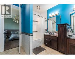 4pc Bathroom - 25011 Twp Rd 464, Rural Vermilion River, County Of, AB T0B3R0 Photo 32