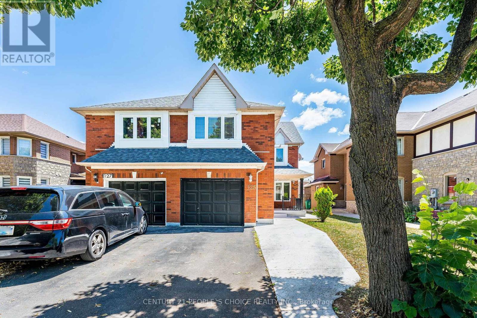Photo of 125 Rainforest Drive