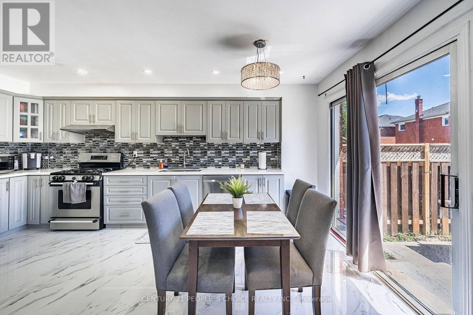 125 RAINFOREST DRIVE - Image 11