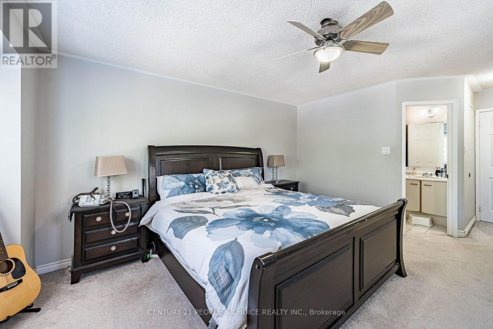 125 RAINFOREST DRIVE - 22