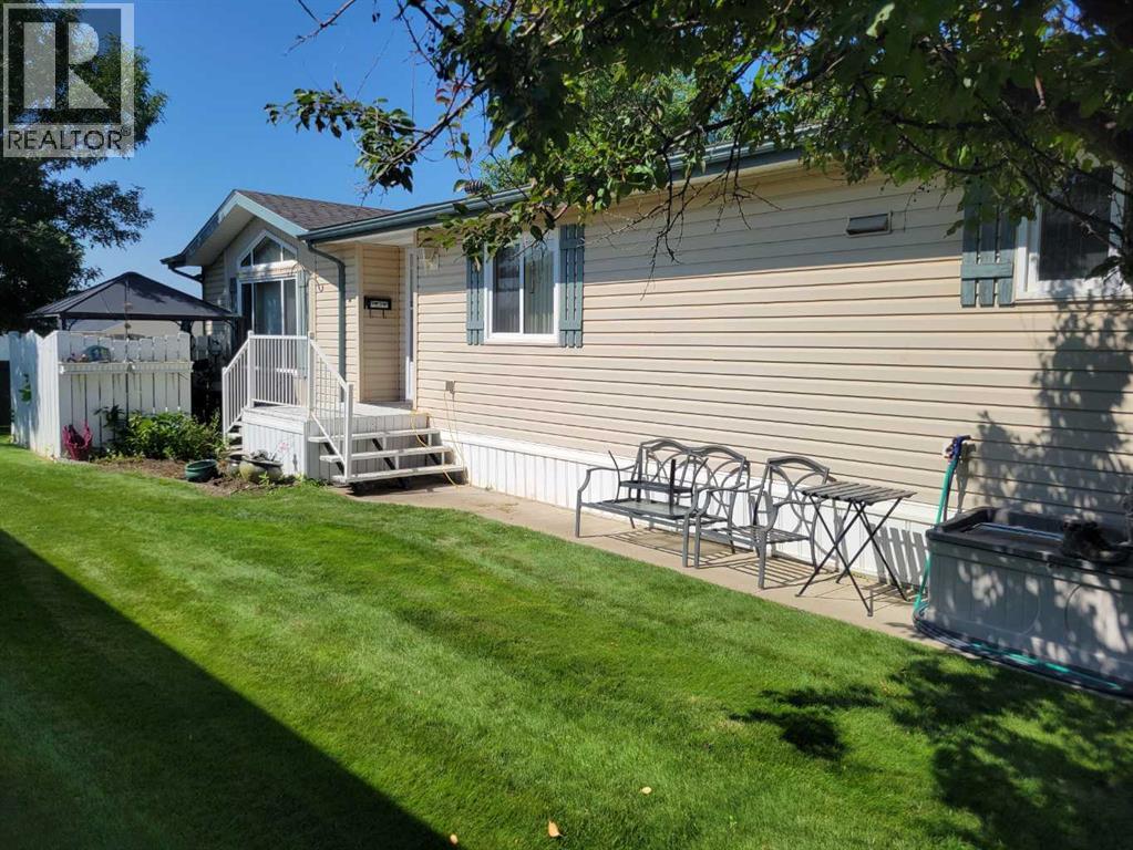 116, 1600 Strachan  SE - 2