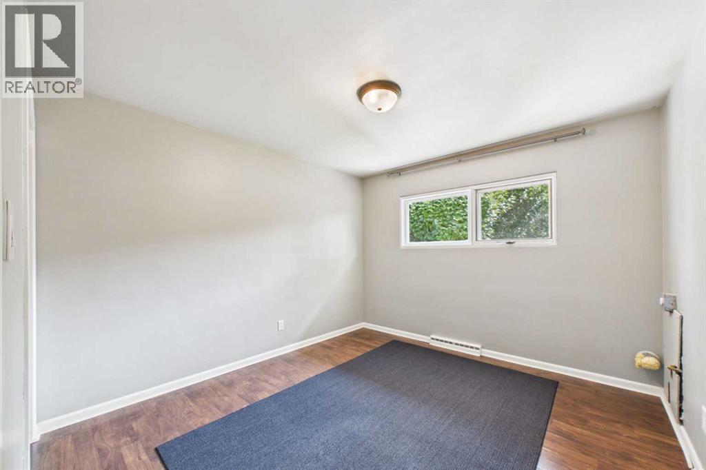 4715 43a Avenue - 16