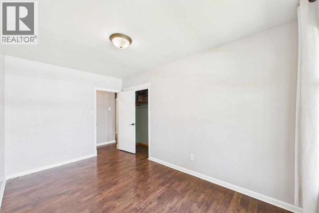 4715 43a Avenue - 14