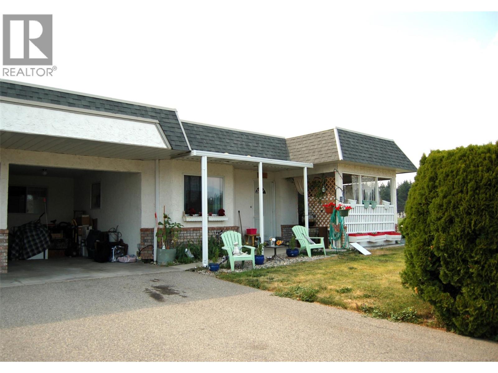 2 11110 Quinpool Road, Summerland